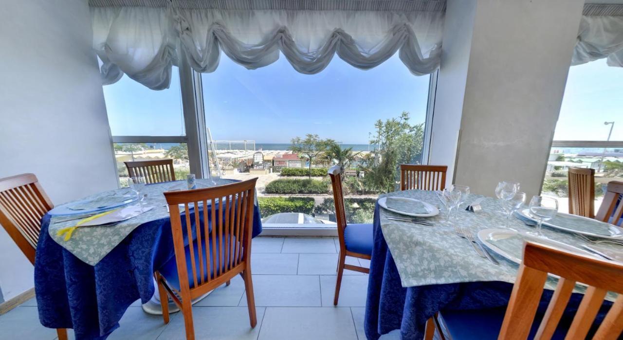 Hotel Margareth Riccione Esterno foto