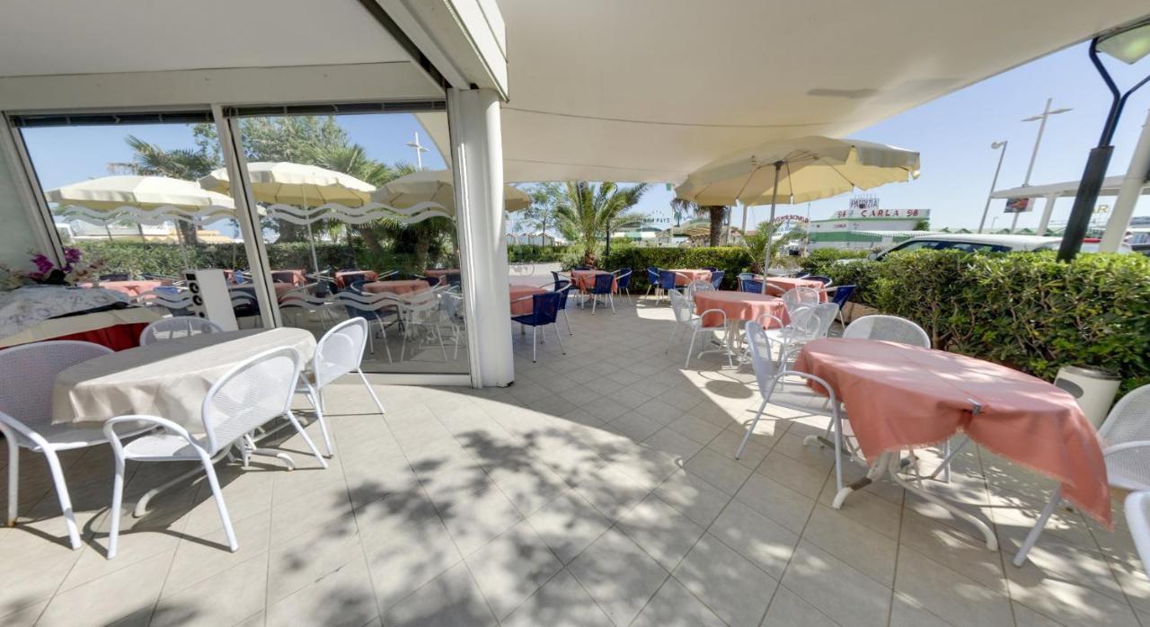 Hotel Margareth Riccione Esterno foto