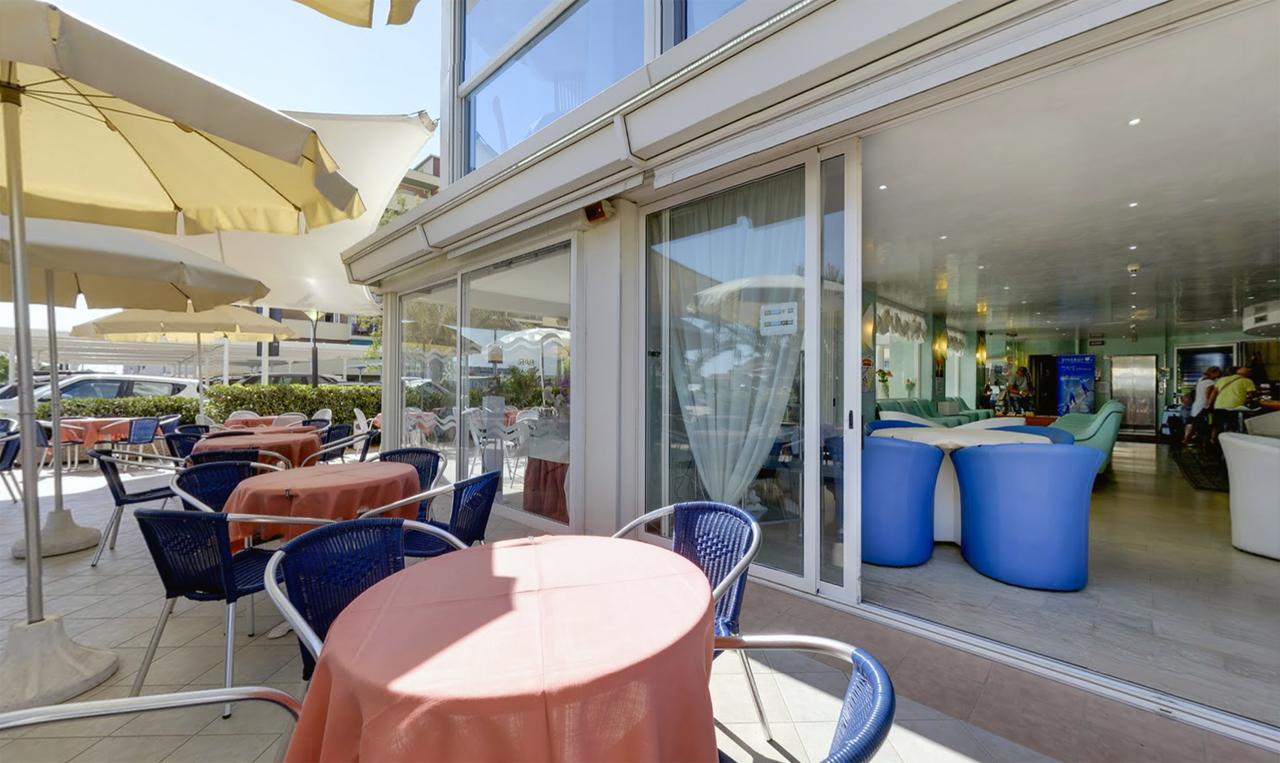 Hotel Margareth Riccione Esterno foto