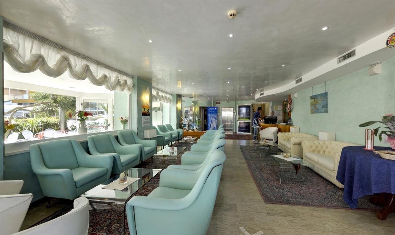 Hotel Margareth Riccione Esterno foto